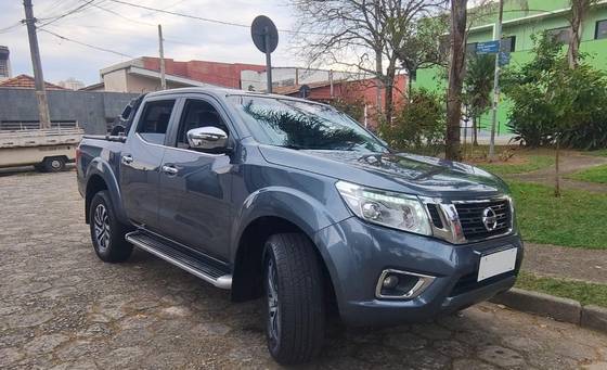 NISSAN FRONTIER 2.3 16V TURBO DIESEL XE CD 4X4 AUTOMÁTICO NISSAN FRONTIER 2.3 16V TURBO DIESEL XE CD 4X4 AUTOMÁTICO
